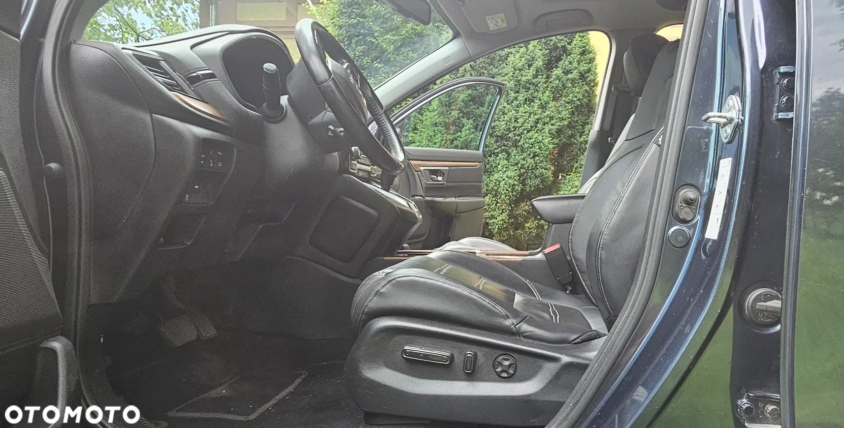 Honda CR-V 1.5 Executive (Honda Connect+) CVT - 12