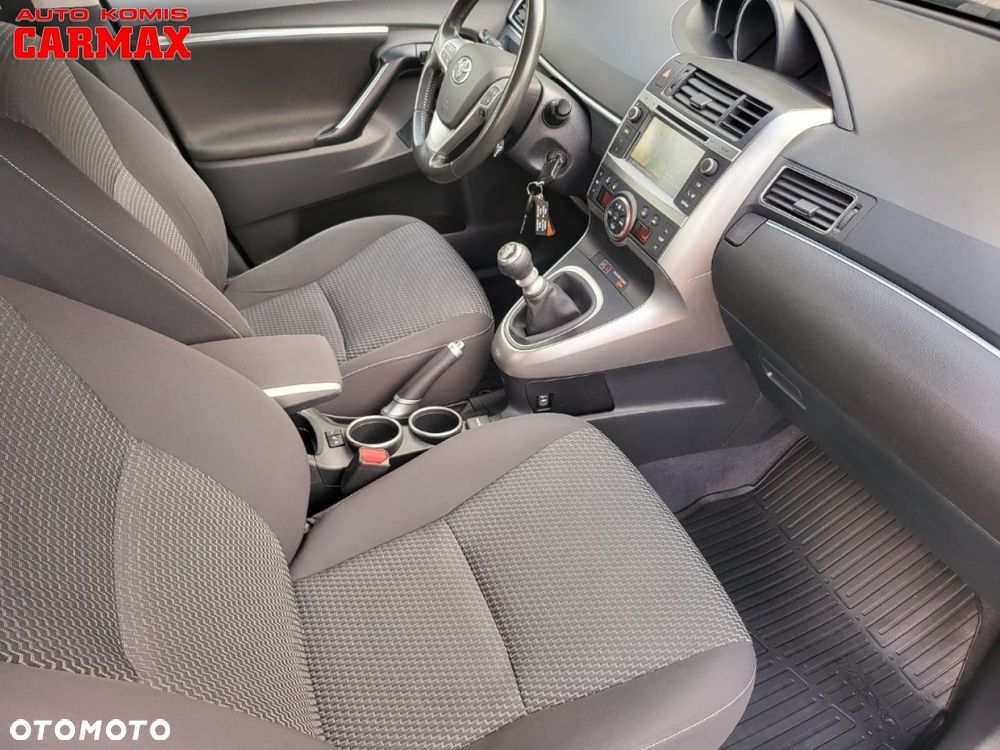Toyota Verso - 29