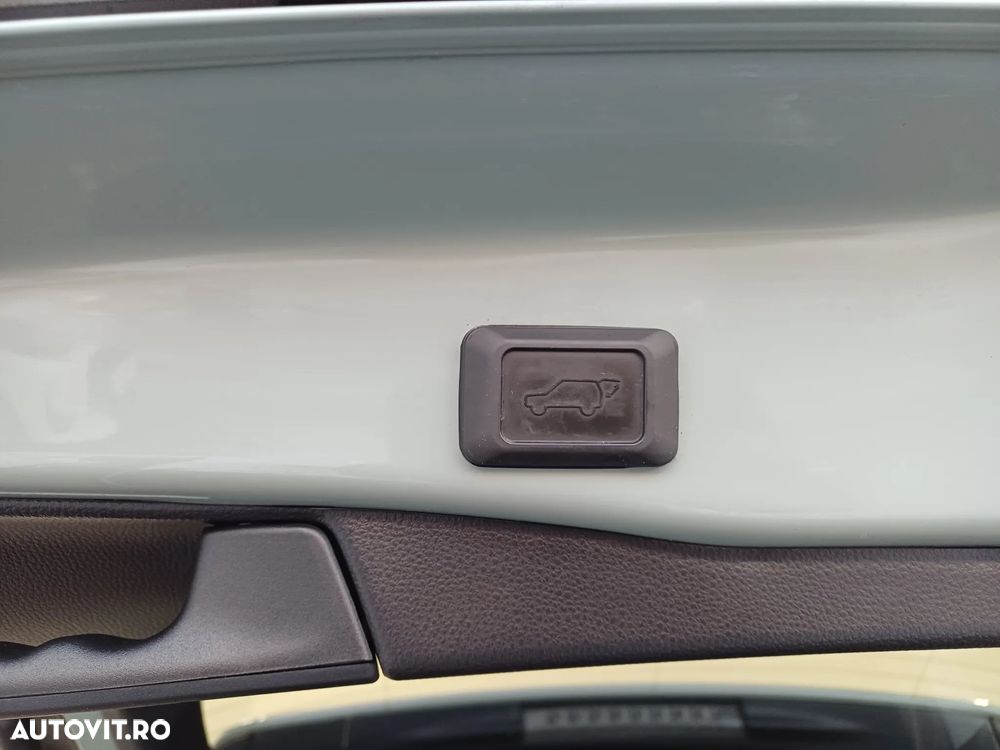 Toyota RAV4 2.5 4x4 Adventure - 30