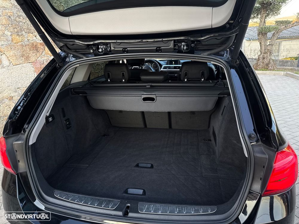 BMW 318 d Touring Advantage Auto - 33