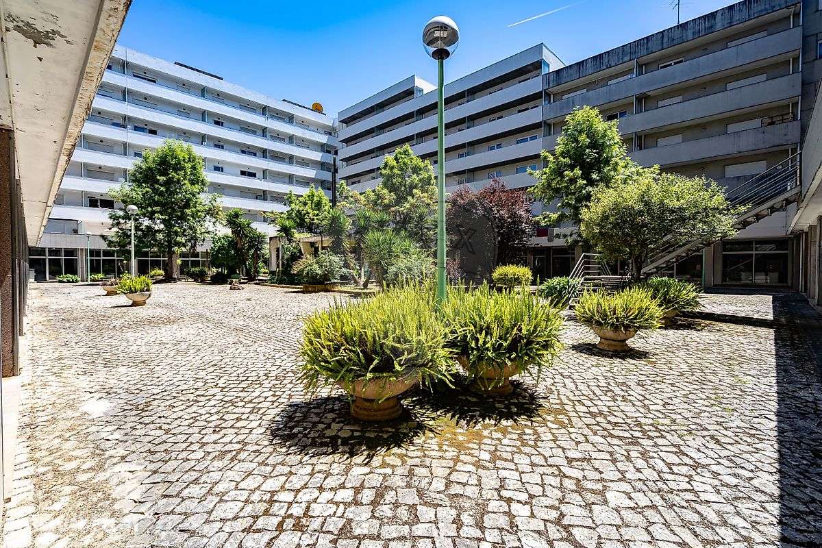 Apartamento T1 para arrendamento - Grande imagem: 2/23