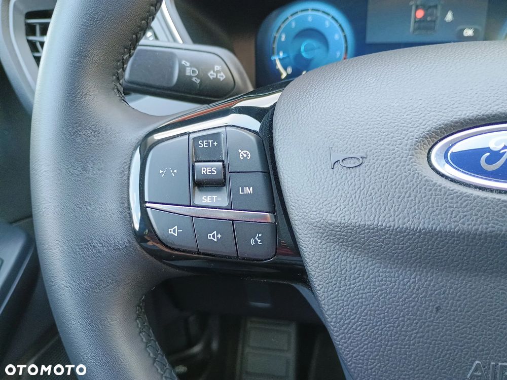 Ford Kuga 1.5 EcoBoost FWD Titanium - 15