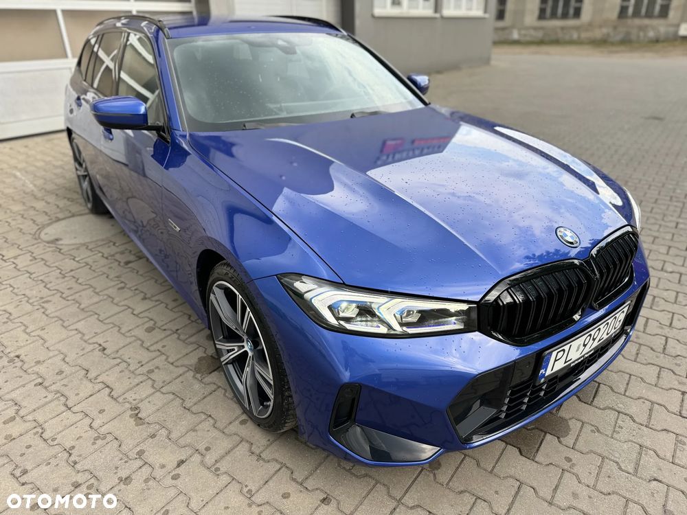 BMW Seria 3 330e M Sport - 4