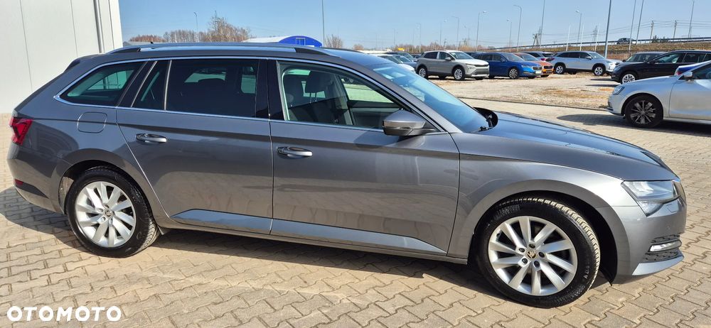 Skoda Superb 1.5 TSI Ambition DSG - 8