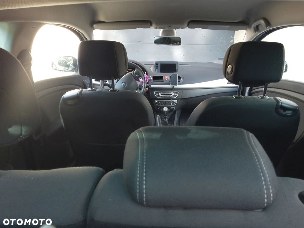 Renault Megane 1.9 dCi FAP Dynamique - 16