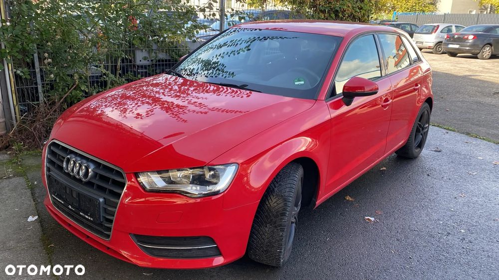 Audi A3 Sportback 2014 photo 2