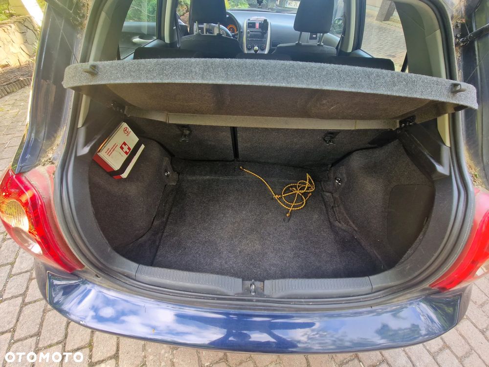 Toyota Auris - 9