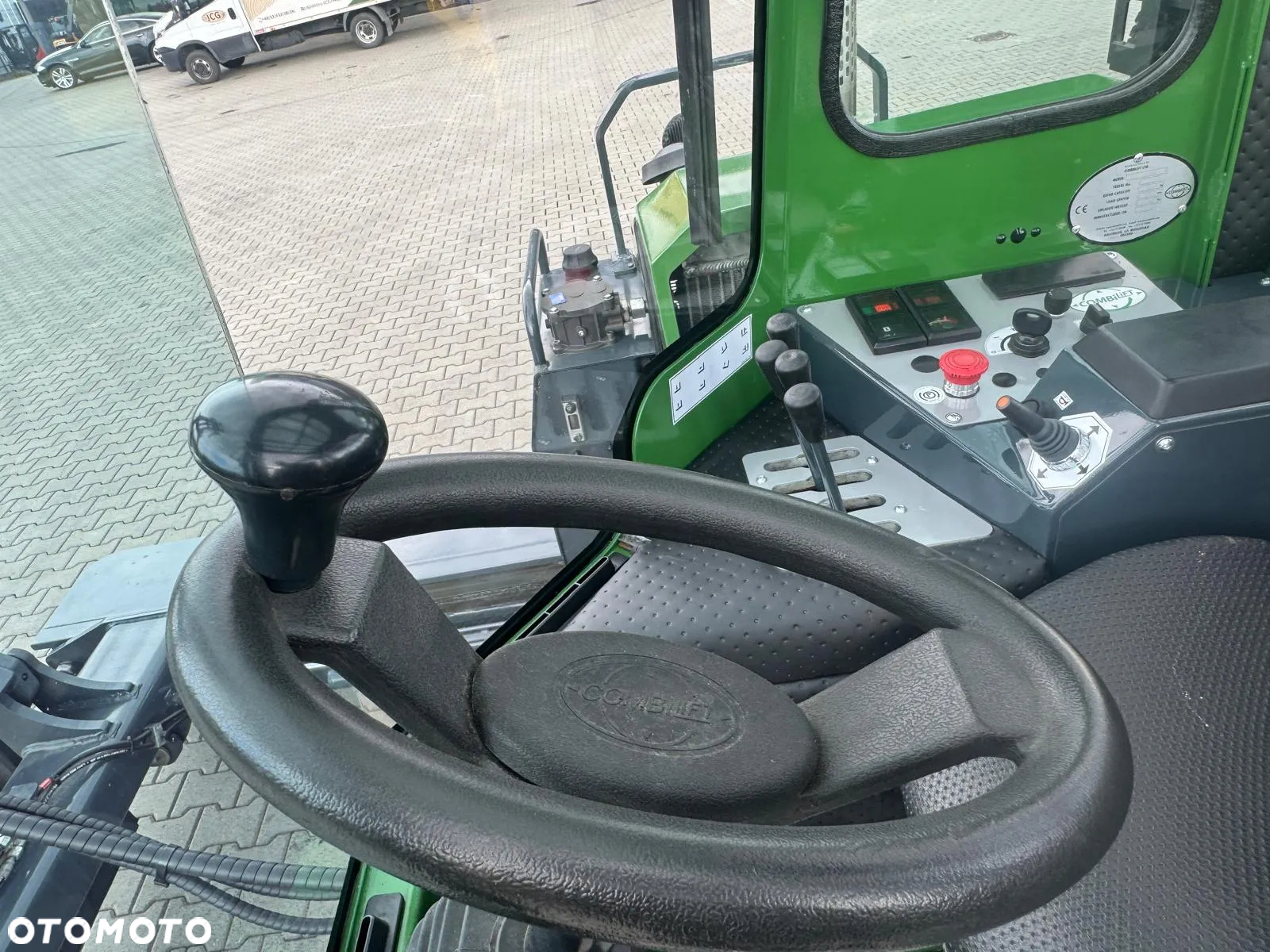 Combilift Combilift C5000// Stan idealny // wolny skok //Niski maszt - 17