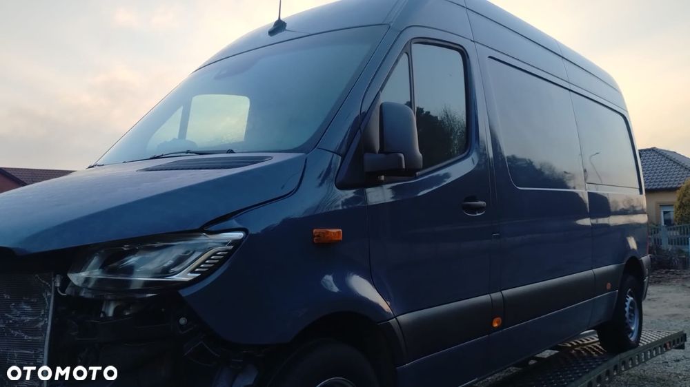 Mercedes-Benz Sprinter - 3