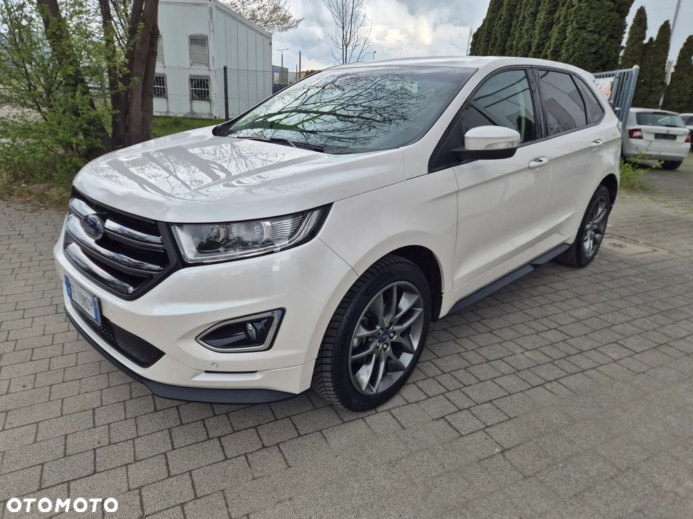Ford Edge 2.0 TDCi Bi-Turbo 4x4 Titanium - 1