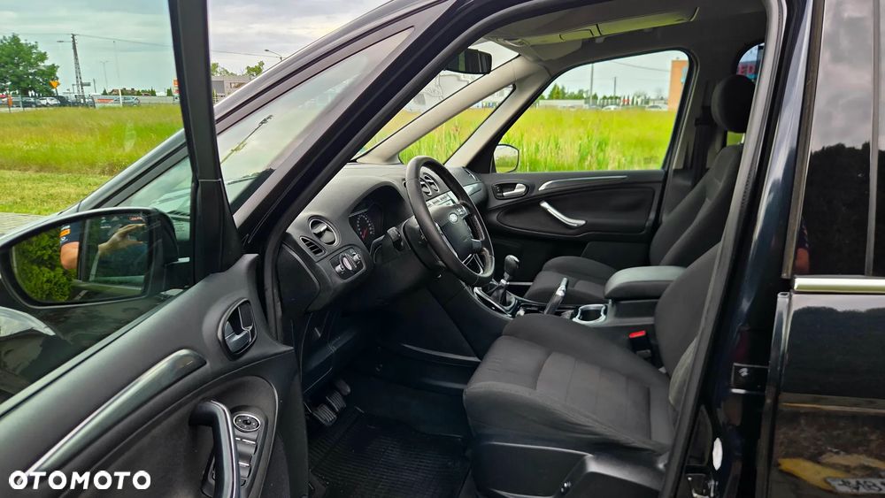 Ford Galaxy 2.0 TDCi Titanium - 23