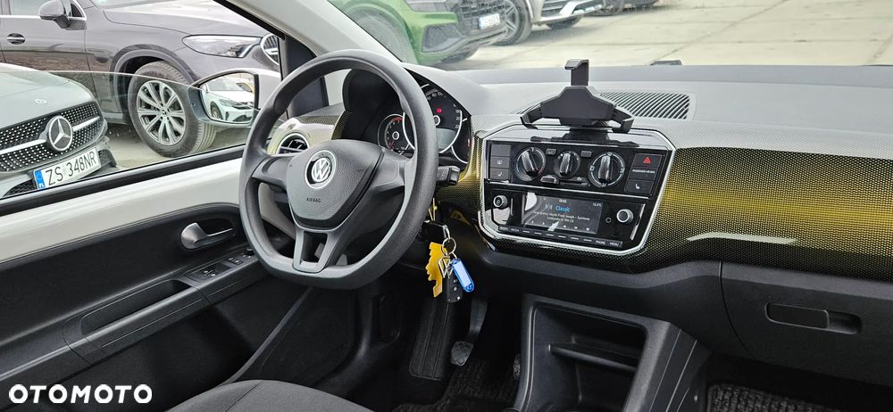 Volkswagen up! 1.0 Beats - 11