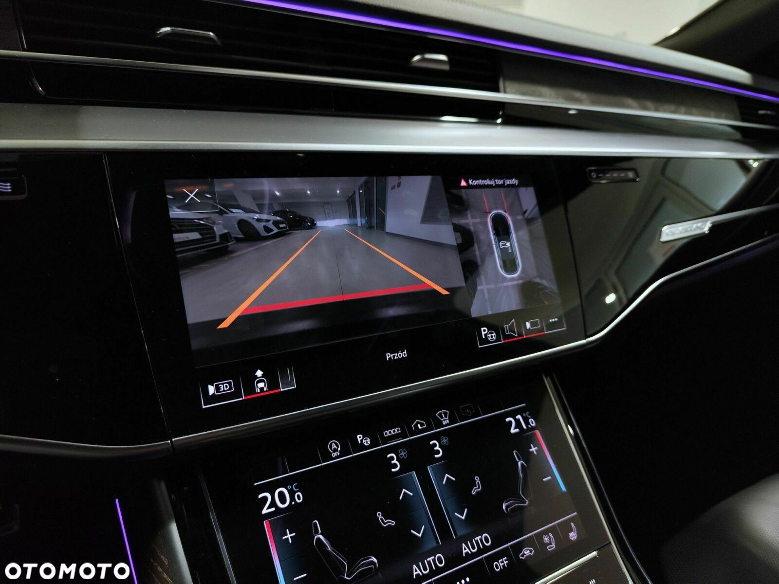 Audi S8 - 12