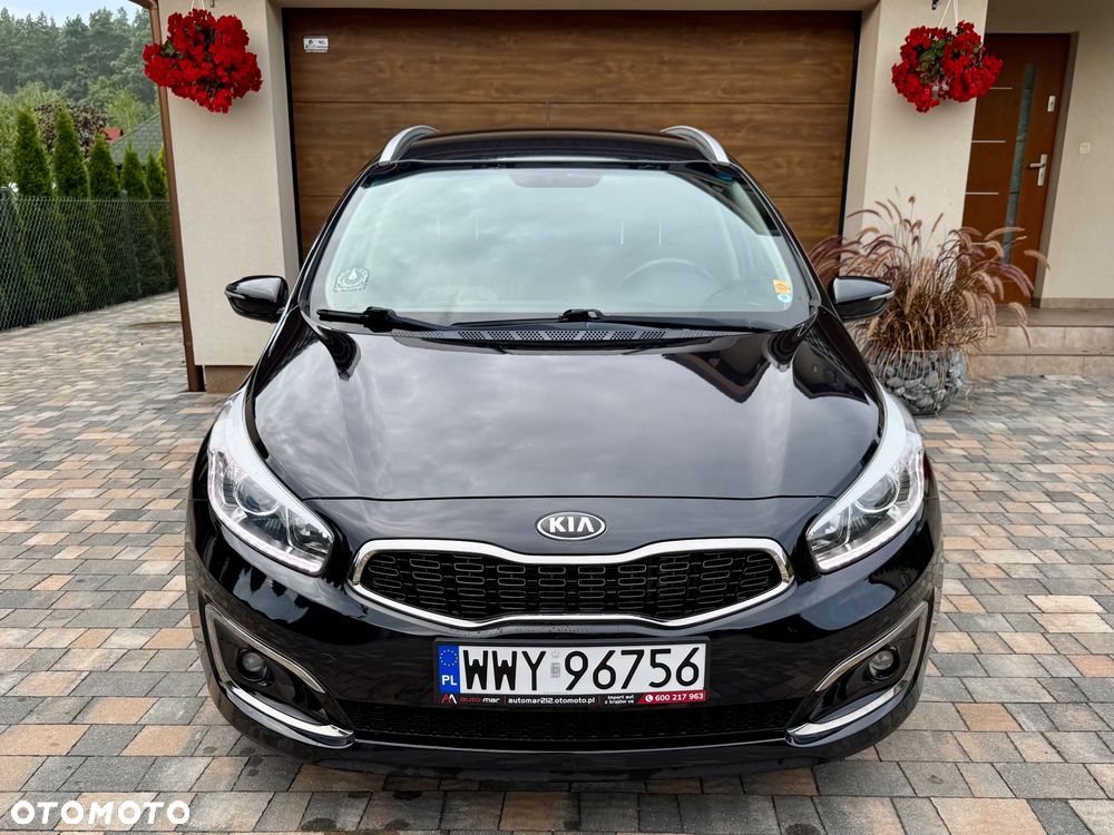 Kia Ceed 1.6 CRDi 136 ISG Platinum Edition - 5