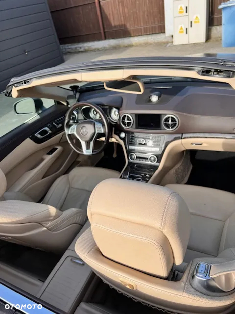 Mercedes-Benz SL 500 7G-TRONIC - 11