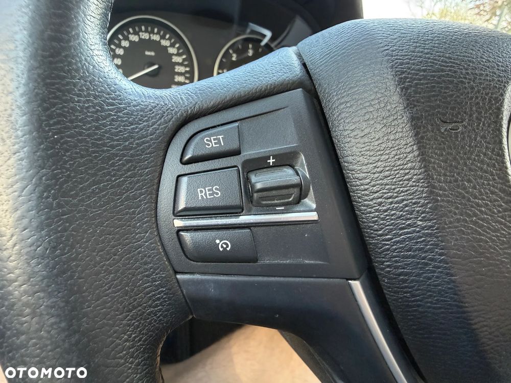 BMW X3 sDrive18d xLine - 20