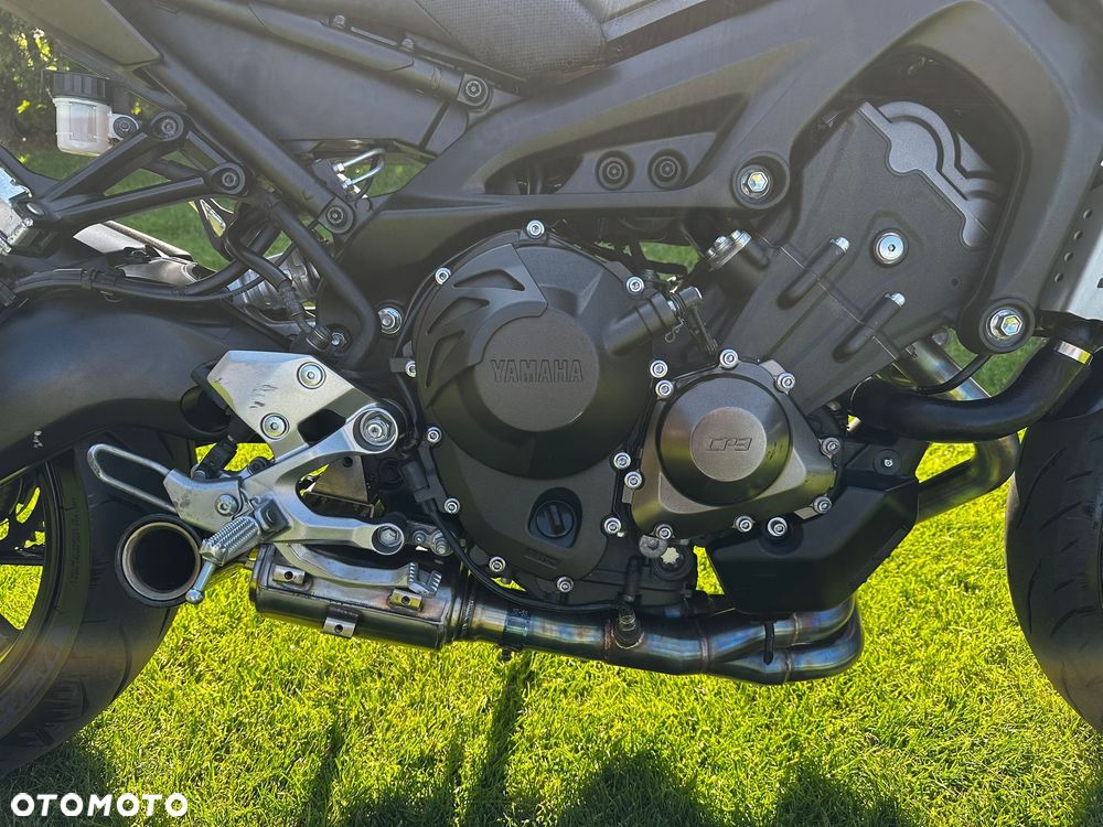 Yamaha MT - 8