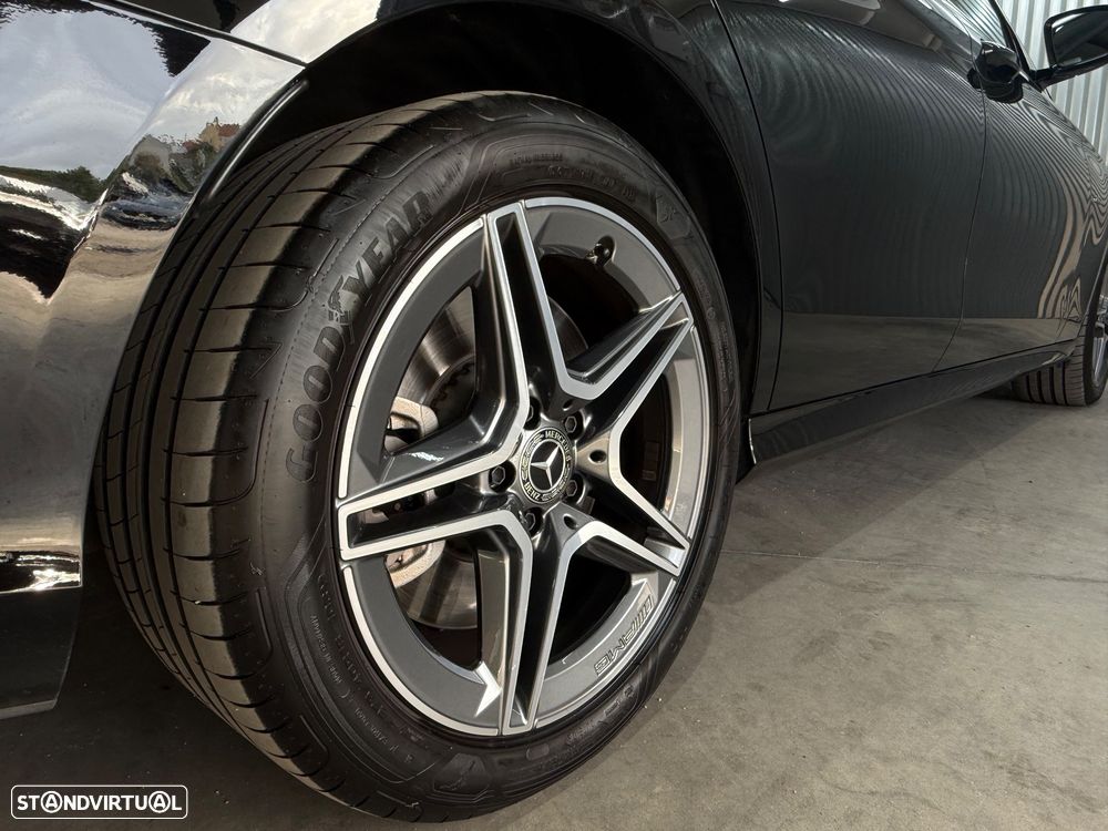 Mercedes-Benz E 300 de AMG Line - 46