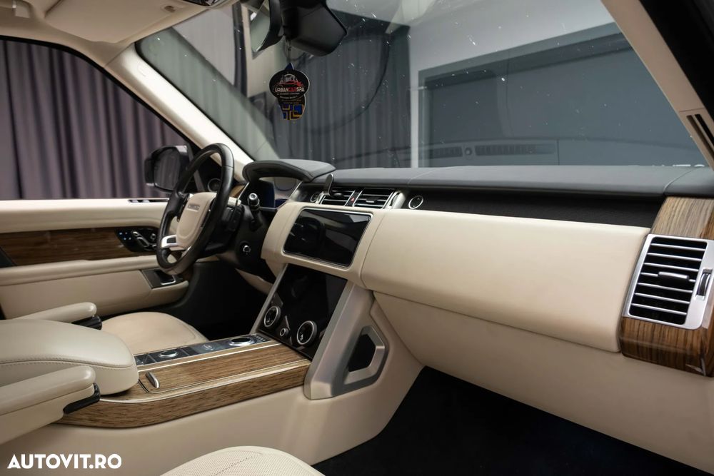 Land Rover Range Rover Vogue - 40