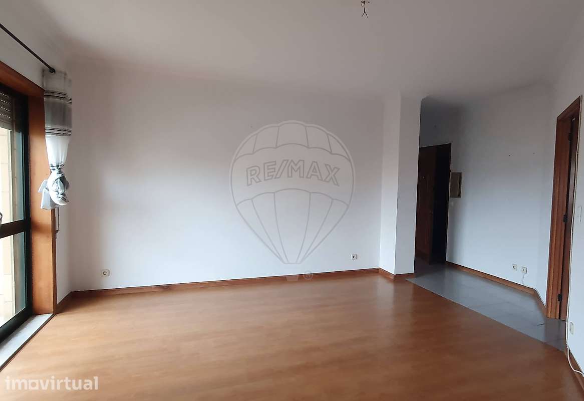 Apartamento T1 para venda - Grande imagem: 2/9