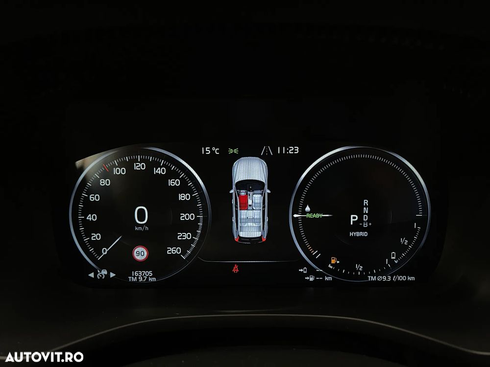 Volvo XC 60 Recharge T6 Twin Engine eAWD R-Design Expression - 29