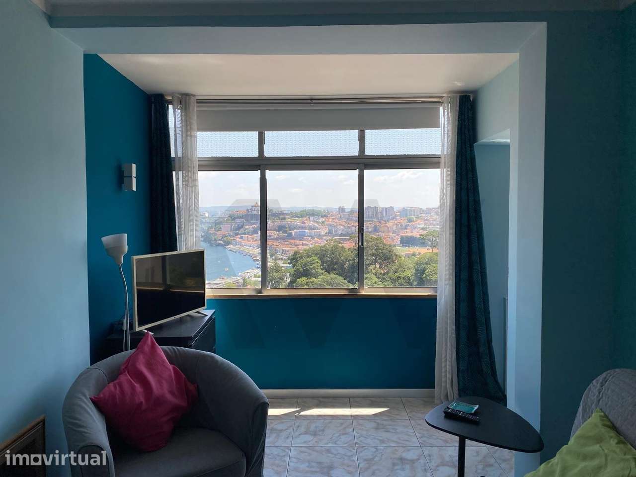 Apartamento T1 para arrendamento com vistas sobre o Rio Douro, mobilad - Grande imagem: 2/14
