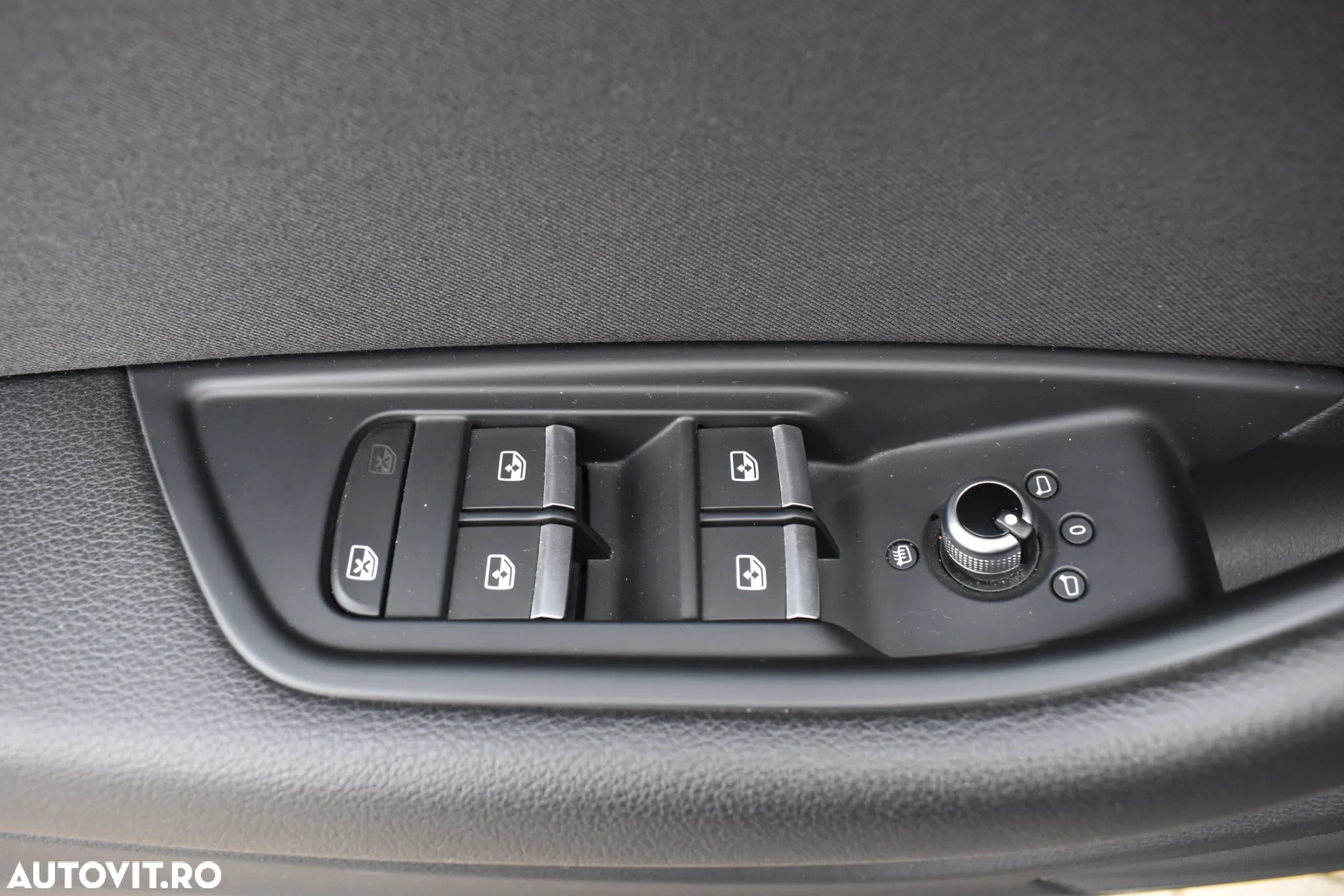 Audi A4 35 TDI S tronic MHEV Basic - 12