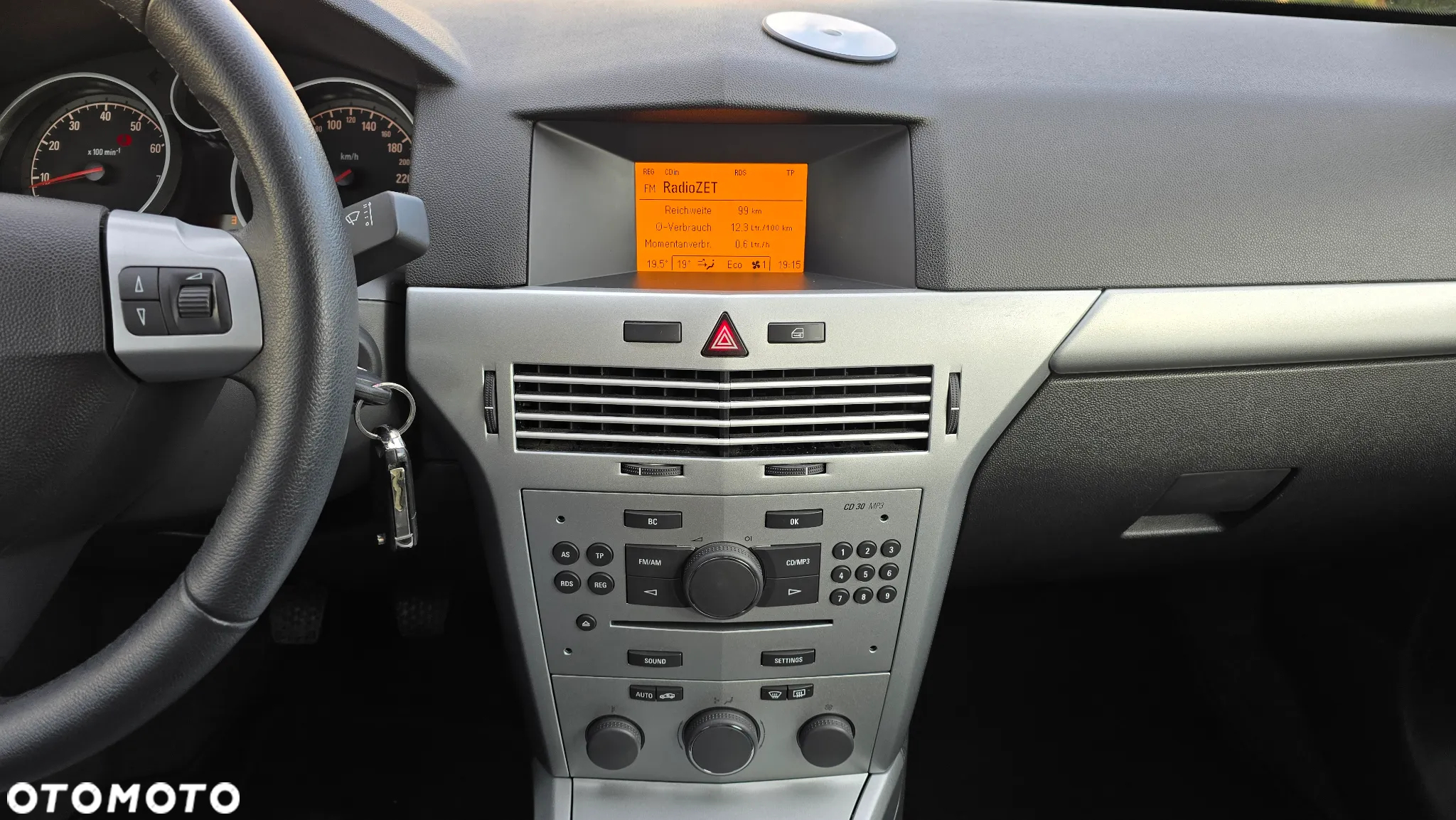 Opel Astra - 15