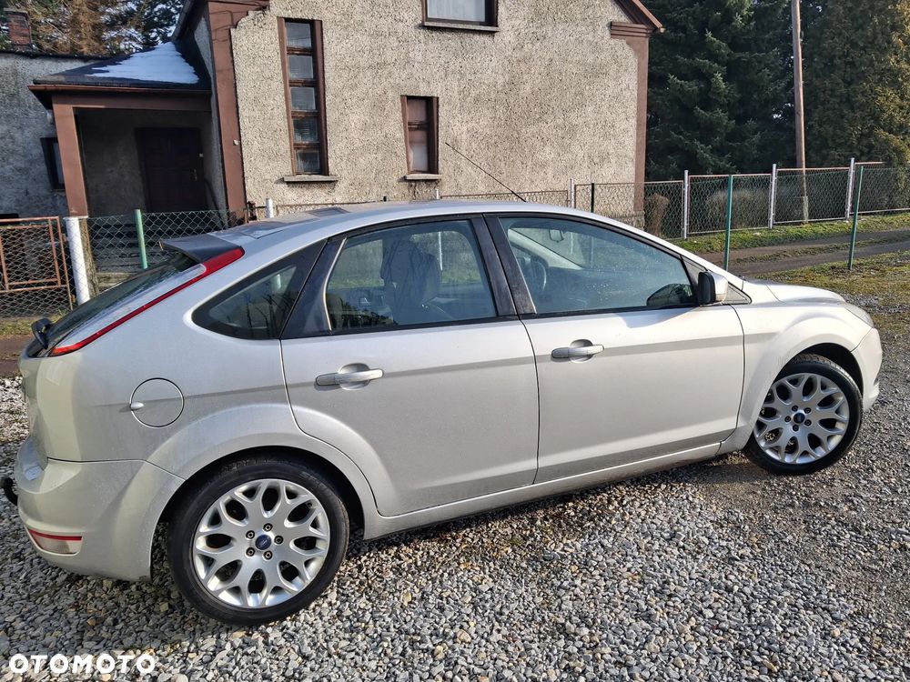 Ford Focus 1.6 Trend EU5 - 6