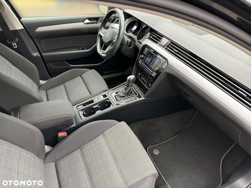 Volkswagen Passat 1.5 TSI EVO Business DSG - 40