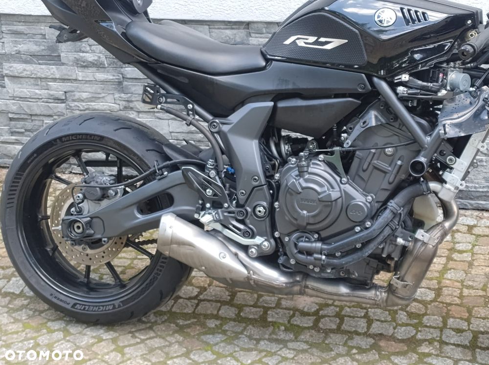 Yamaha R7 - 5