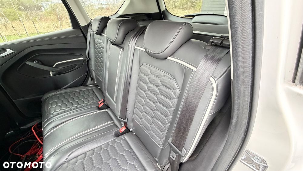 Ford Kuga 2.0 TDCi 4x4 Vignale - 20