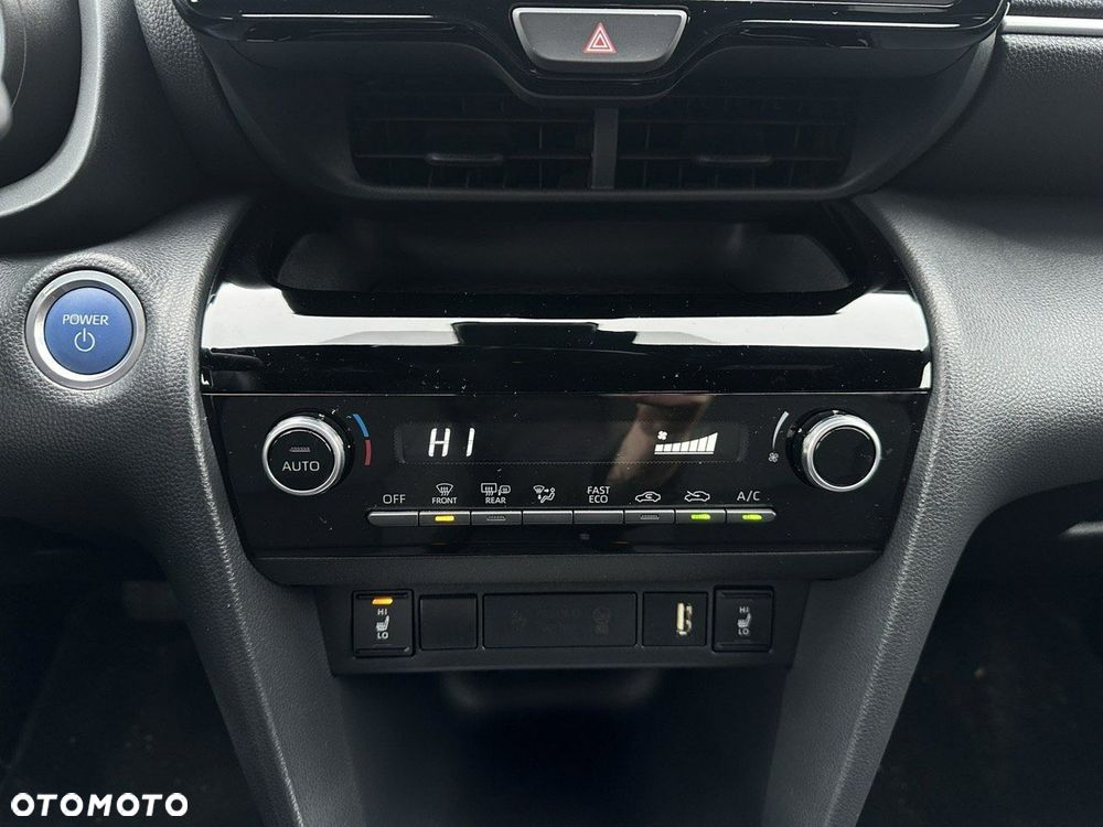 Toyota Yaris Cross - 20