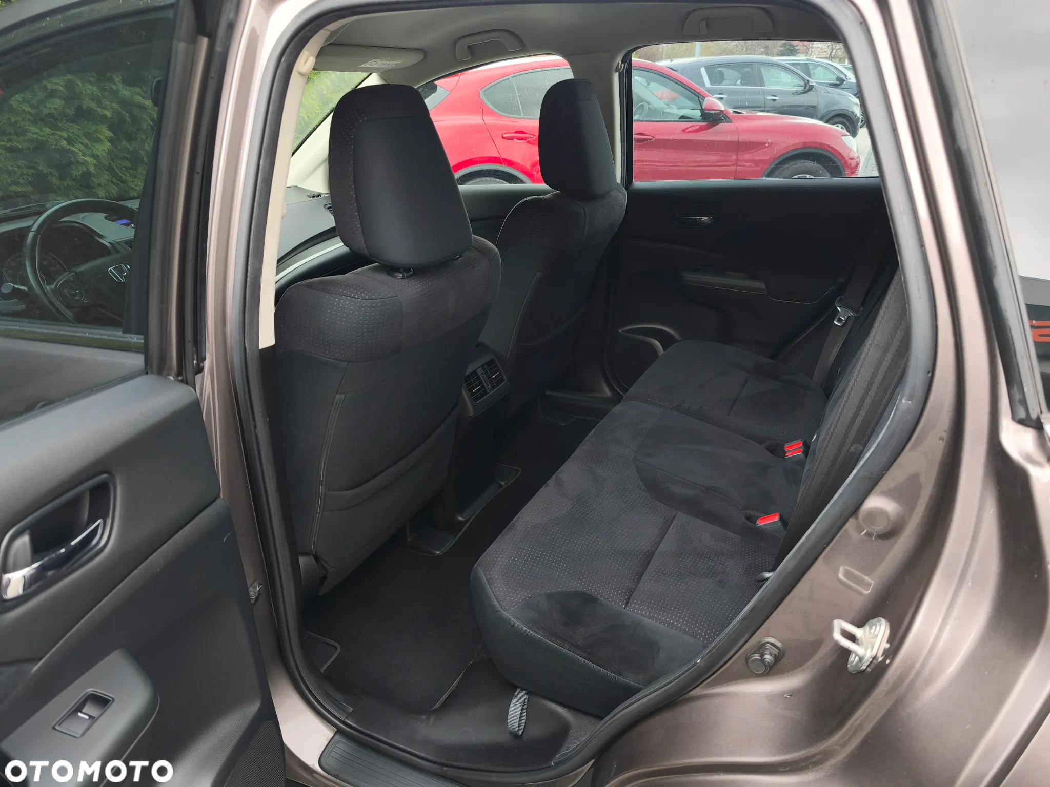 Honda CR-V - 13