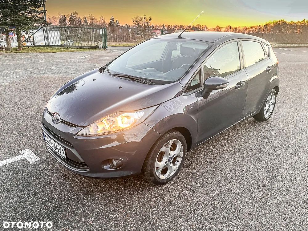 Ford Fiesta 1.4 TDCi Ambiente - 4
