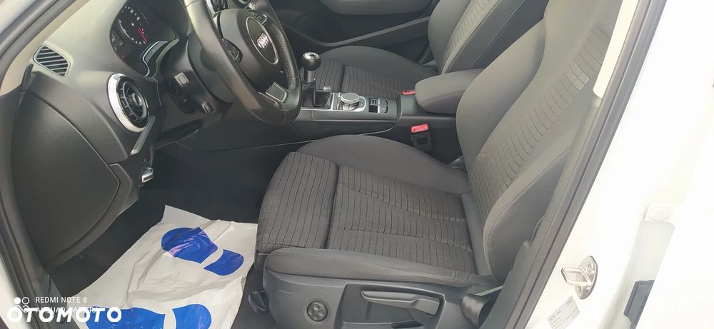 Audi A3 Sportback 2.0 TDI (clean diesel) Attraction - 17