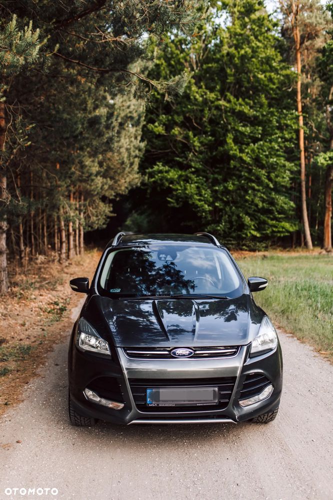 Ford Kuga 2.0 TDCi 4x4 Titanium - 27