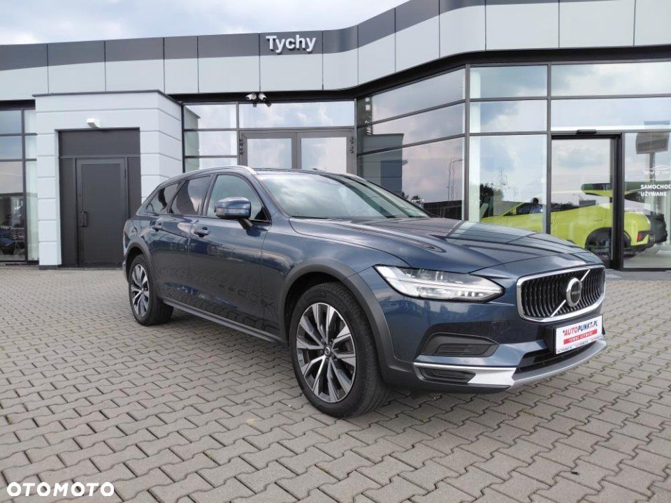 Volvo V90 Cross Country - 7