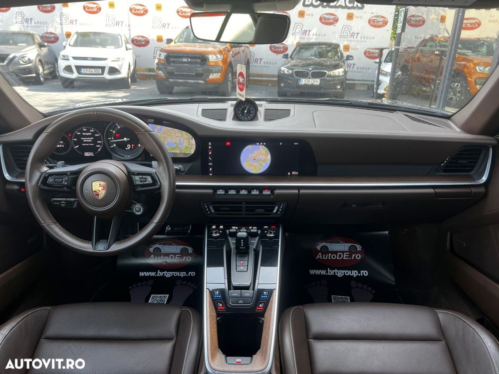 Porsche 911 Carrera 4S Cabriolet PDK - 11