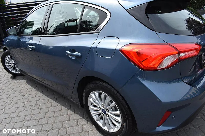 Ford Focus 1.5 EcoBoost Titanium - 27