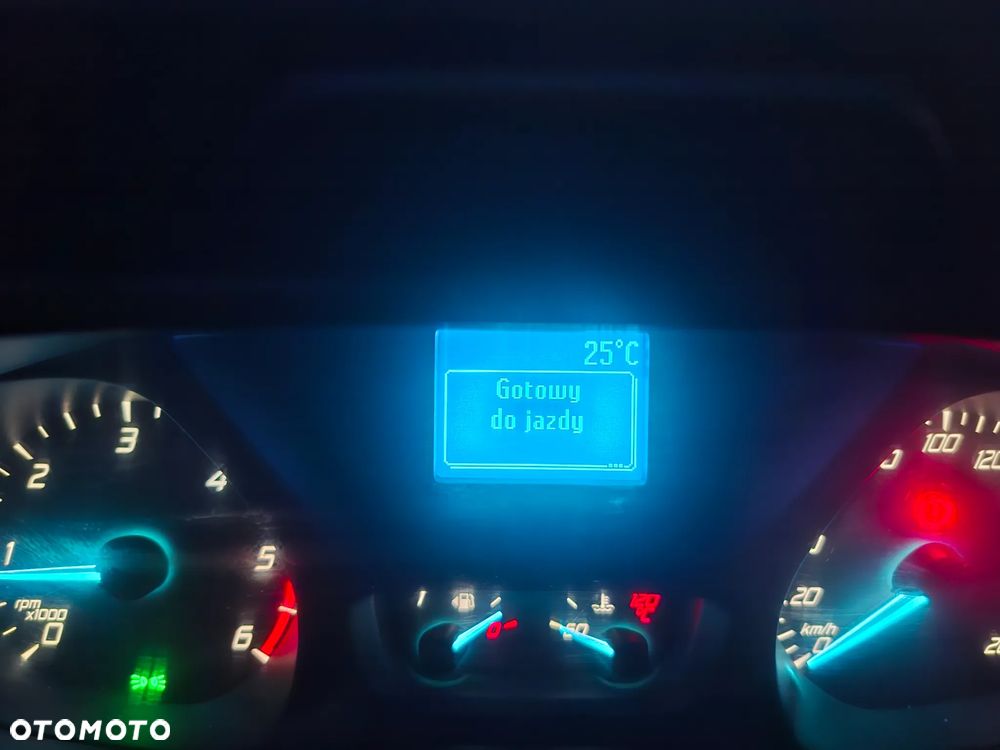 Ford Transit - 31