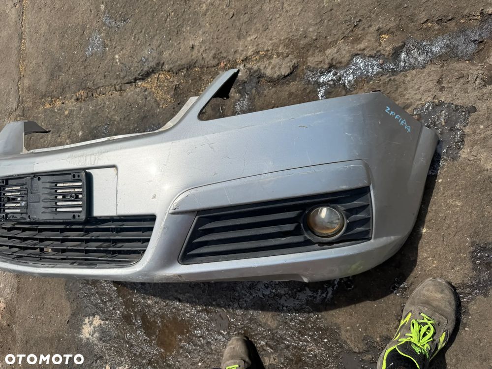 Zderzak Opel Zafira B przód OE - 2