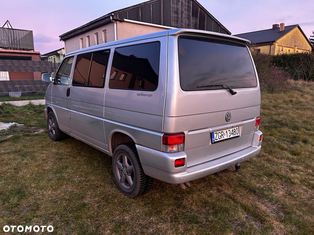 Volkswagen Multivan Standard - 3