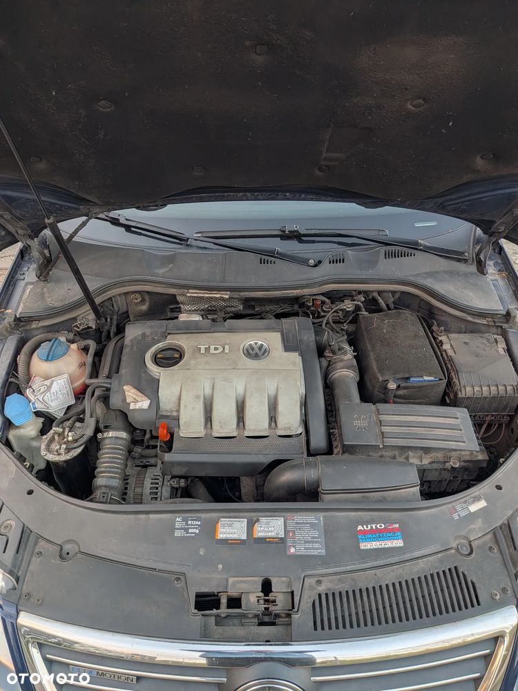 Volkswagen Passat 1.9 TDI Comfortline - 14