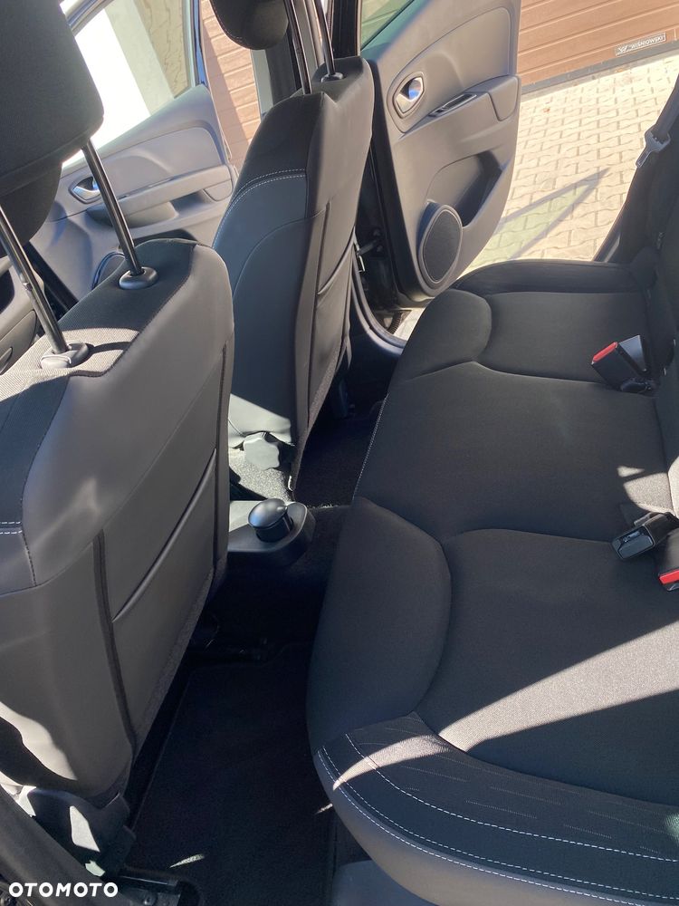 Renault Clio 0.9 Energy TCe Limited - 15