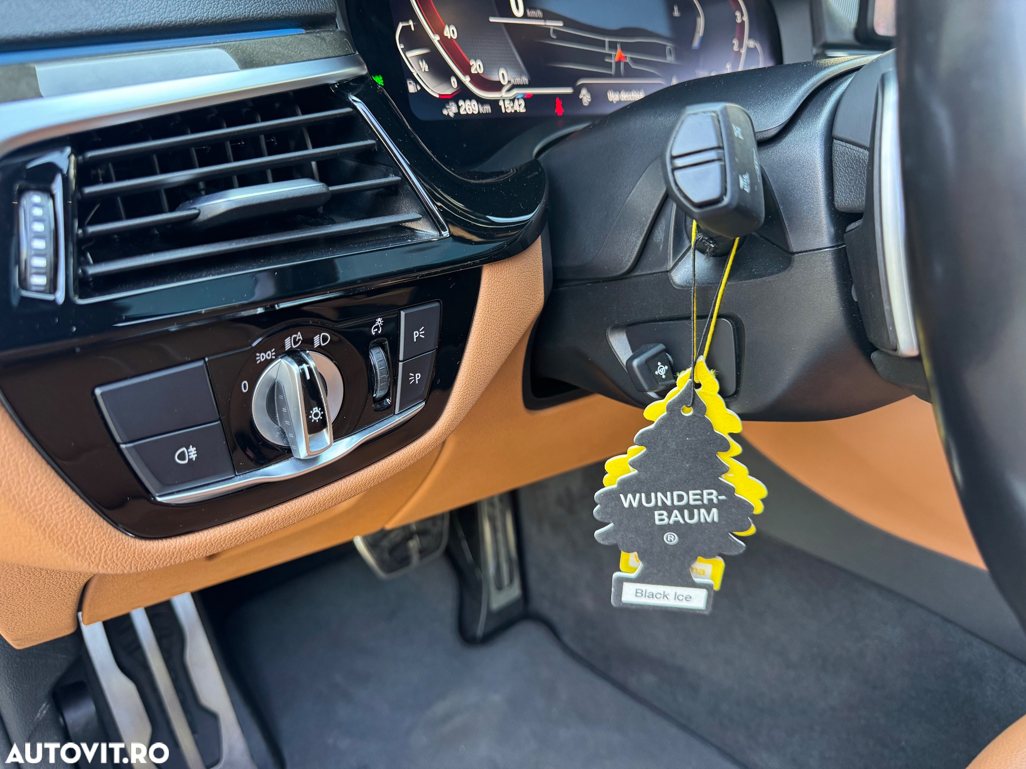 BMW Seria 5 530e AT PHEV - 34