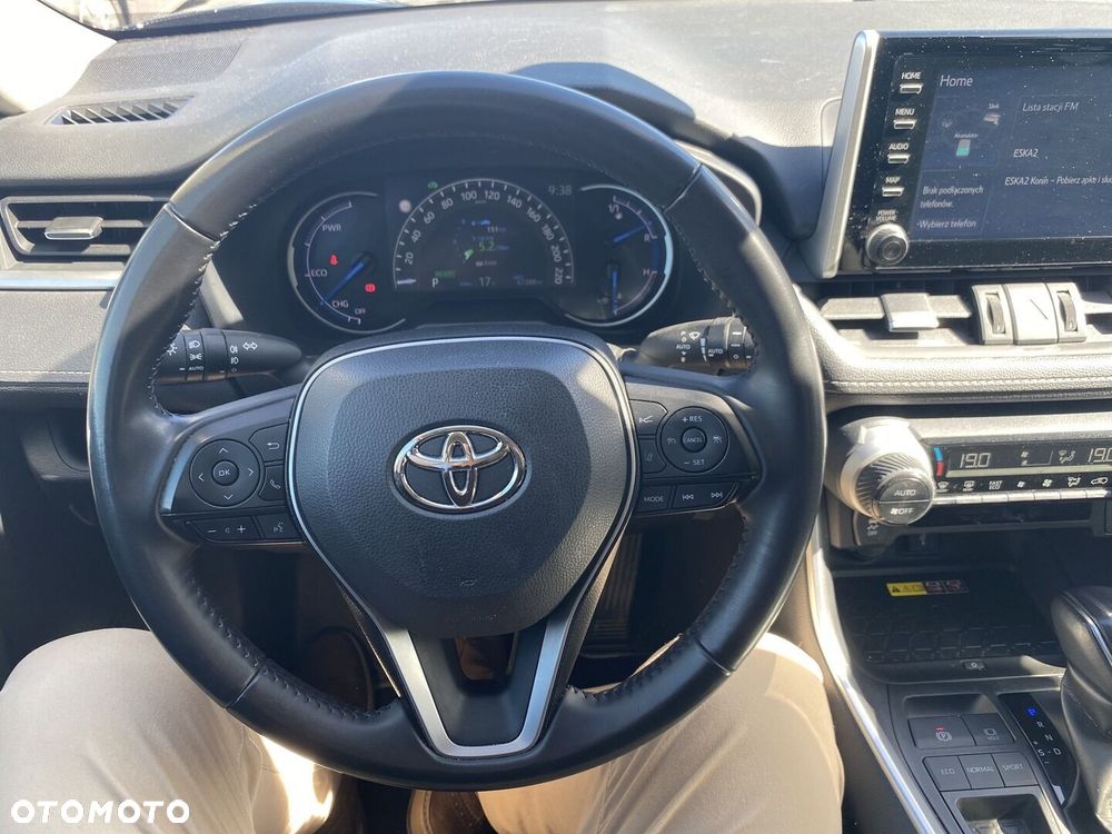 Toyota RAV4 - 12