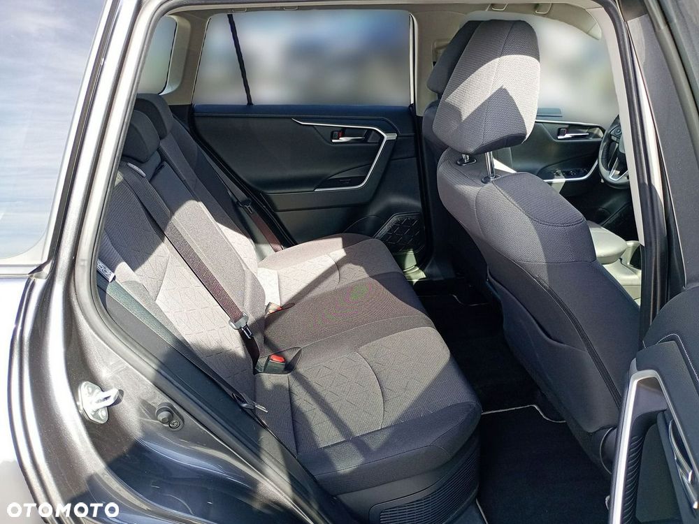 Toyota RAV4 - 30