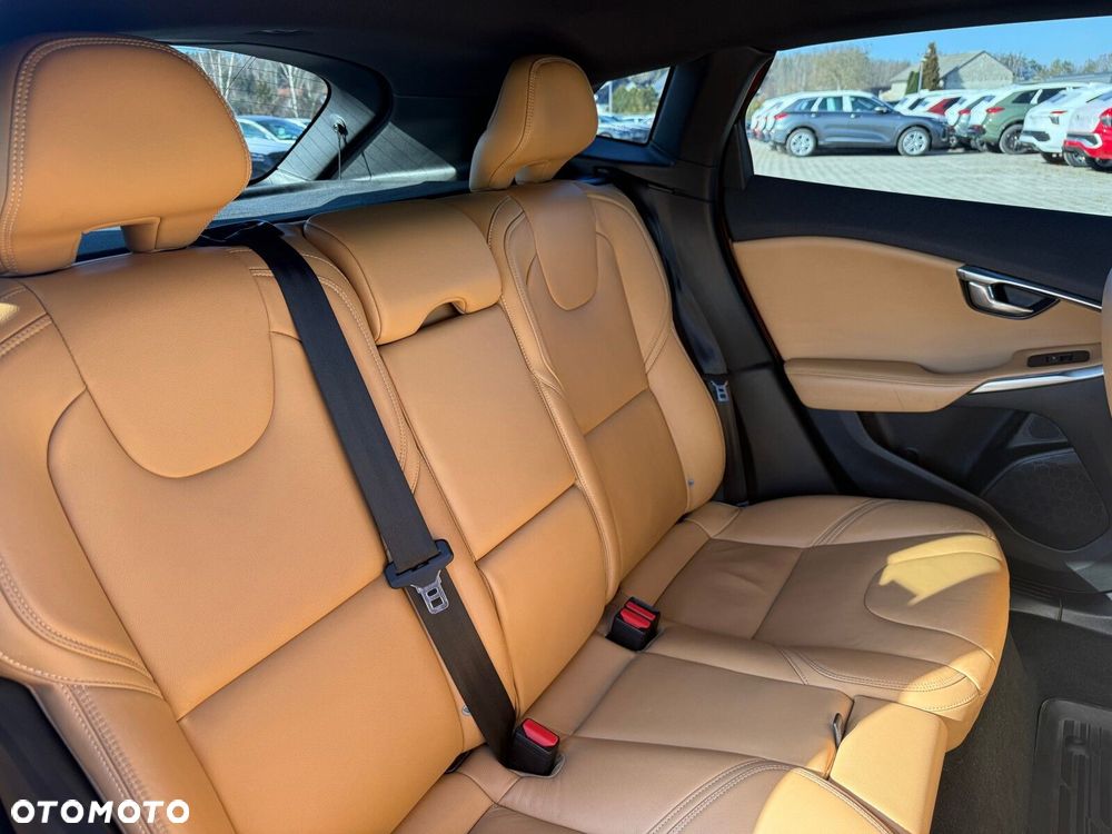 Volvo V40 D3 Drive-E SCR Inscription - 16