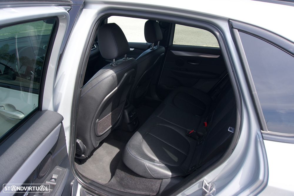 BMW 225xe Active Tourer Pack M - 27